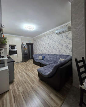 2-к квартира, вторичка, 70м2, 2/2 этаж