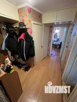 3-к квартира, вторичка, 63м2, 5/5 этаж