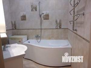 1-к квартира, вторичка, 60м2, 1/10 этаж