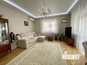 3-к квартира, вторичка, 110м2, 2/5 этаж