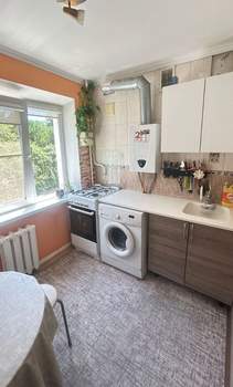 3-к квартира, вторичка, 57м2, 2/5 этаж