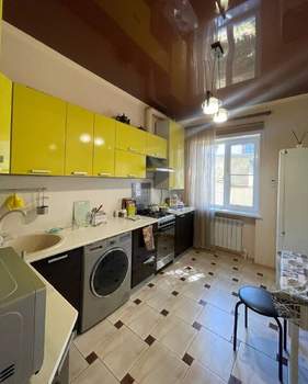 3-к квартира, вторичка, 73м2, 1/4 этаж