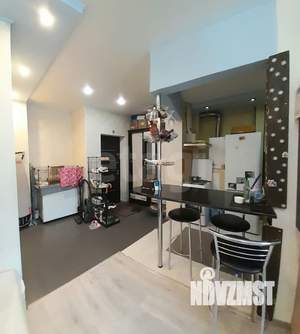 2-к квартира, вторичка, 35м2, 1/4 этаж