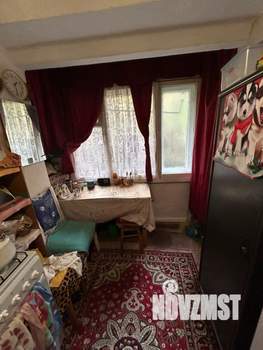 2-к квартира, вторичка, 40м2, 1/5 этаж