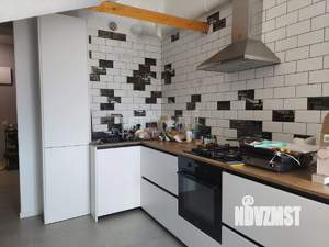 3-к квартира, вторичка, 68м2, 8/8 этаж