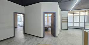 2-к квартира, вторичка, 74м2, 1/6 этаж