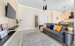 2-к квартира, вторичка, 43м2, 1/6 этаж