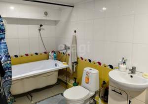 2-к квартира, вторичка, 160м2, 1/3 этаж