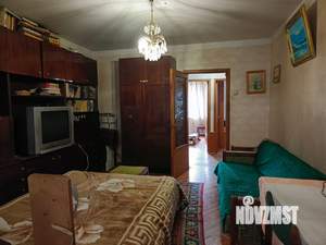 3-к квартира, вторичка, 65м2, 2/2 этаж