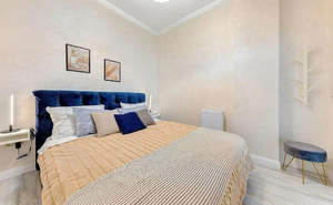 2-к квартира, вторичка, 43м2, 1/6 этаж