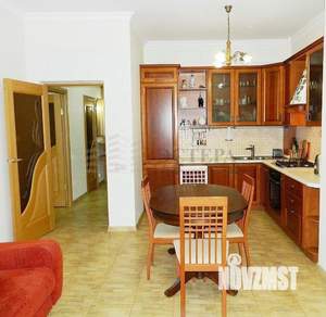 1-к квартира, вторичка, 63м2, 3/10 этаж