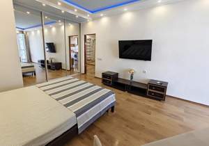 2-к квартира, вторичка, 100м2, 6/9 этаж