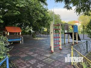 2-к квартира, вторичка, 51м2, 1/5 этаж