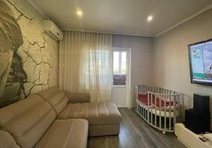 2-к квартира, вторичка, 45м2, 1/9 этаж