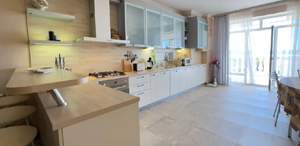 4-к квартира, вторичка, 153м2, 4/4 этаж