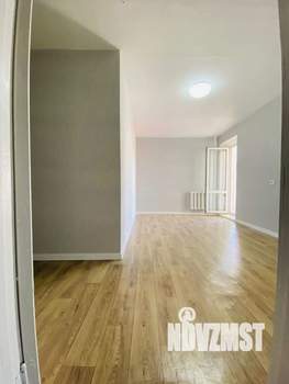 2-к квартира, вторичка, 63м2, 7/10 этаж