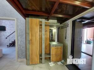 2-к квартира, вторичка, 82м2, 1/6 этаж