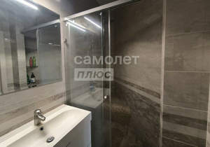 2-к квартира, вторичка, 61м2, 5/8 этаж