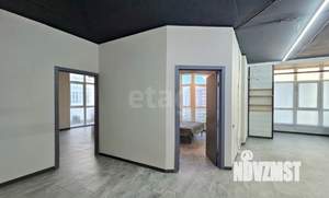 2-к квартира, вторичка, 74м2, 1/7 этаж