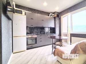 Студия квартира, вторичка, 35м2, 1/6 этаж