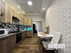 2-к квартира, вторичка, 63м2, 1/7 этаж