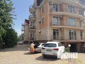 4-к квартира, вторичка, 235м2, 3/4 этаж