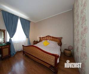 6-к квартира, вторичка, 200м2, 3/4 этаж