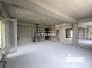 2-к квартира, вторичка, 131м2, 4/6 этаж