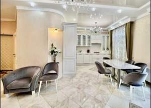 2-к квартира, вторичка, 72м2, 1/5 этаж