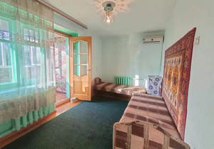 2-к квартира, вторичка, 50м2, 3/3 этаж