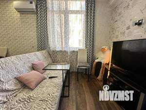 2-к квартира, вторичка, 63м2, 1/7 этаж