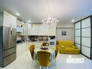 2-к квартира, вторичка, 64м2, 1/7 этаж