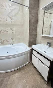 2-к квартира, вторичка, 79м2, 7/8 этаж