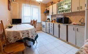 3-к квартира, вторичка, 62м2, 1/9 этаж