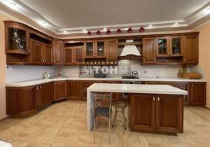 3-к квартира, вторичка, 145м2, 2/6 этаж