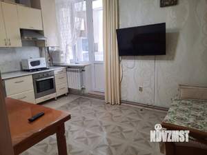 2-к квартира, вторичка, 80м2, 3/3 этаж
