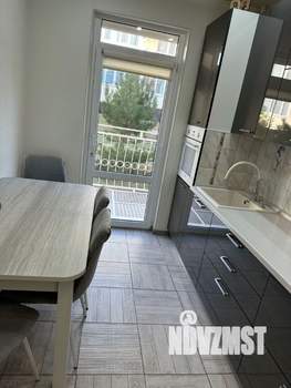 2-к квартира, вторичка, 55м2, 1/4 этаж