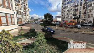 2-к квартира, вторичка, 77м2, 1/8 этаж