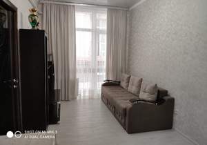 2-к квартира, вторичка, 65м2, 1/6 этаж