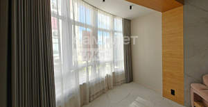 2-к квартира, вторичка, 77м2, 1/8 этаж