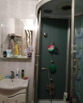 3-к квартира, вторичка, 62м2, 1/9 этаж