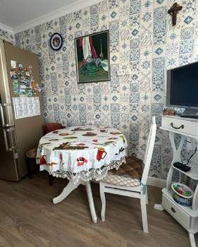 3-к квартира, вторичка, 60м2, 4/4 этаж