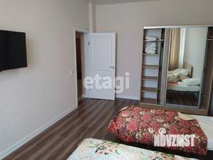 1-к квартира, вторичка, 61м2, 1/4 этаж