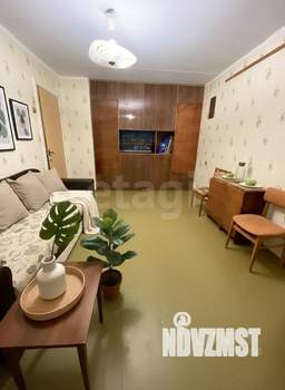 3-к квартира, вторичка, 58м2, 3/5 этаж