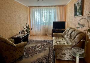 2-к квартира, вторичка, 62м2, 1/3 этаж