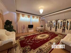2-к квартира, вторичка, 136м2, 5/5 этаж