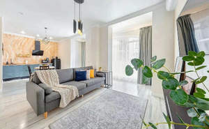 2-к квартира, вторичка, 43м2, 1/6 этаж