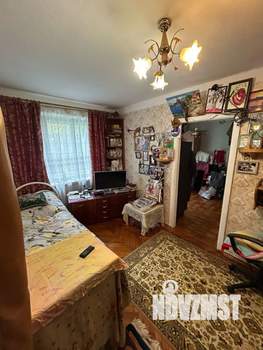 2-к квартира, вторичка, 40м2, 1/5 этаж