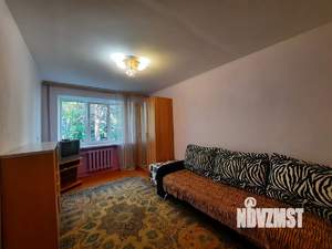 2-к квартира, вторичка, 50м2, 3/3 этаж