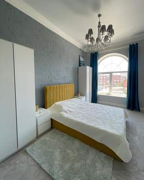 4-к квартира, вторичка, 136м2, 3/4 этаж